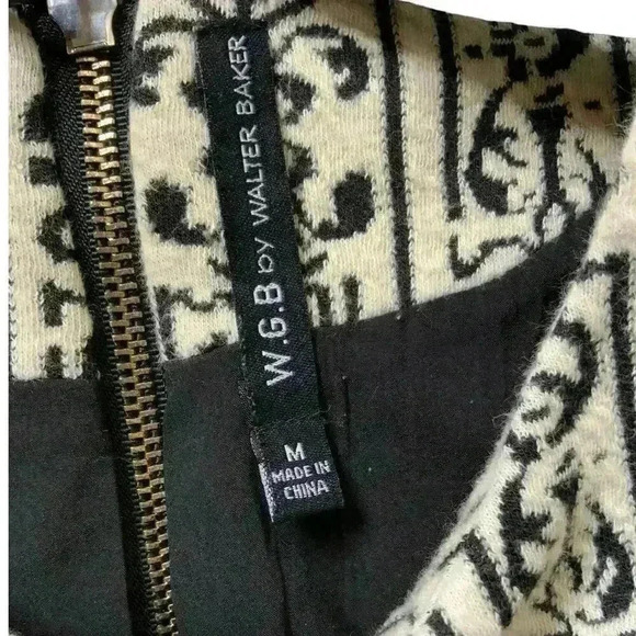 W.G.B by Walter baker Dress Women's Size Textured Floral - Picture 6 of 7